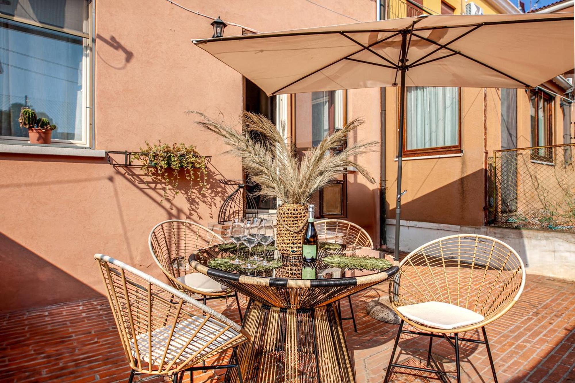 Murano Place - Calcedonio & Courtyard * Venezia